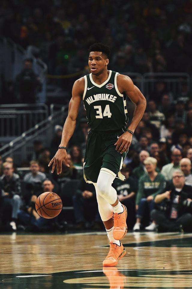 疑是一个重 疑是一个重