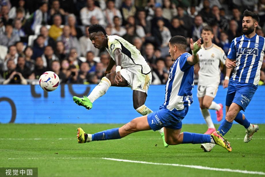 虽然他在部 虽然他在部