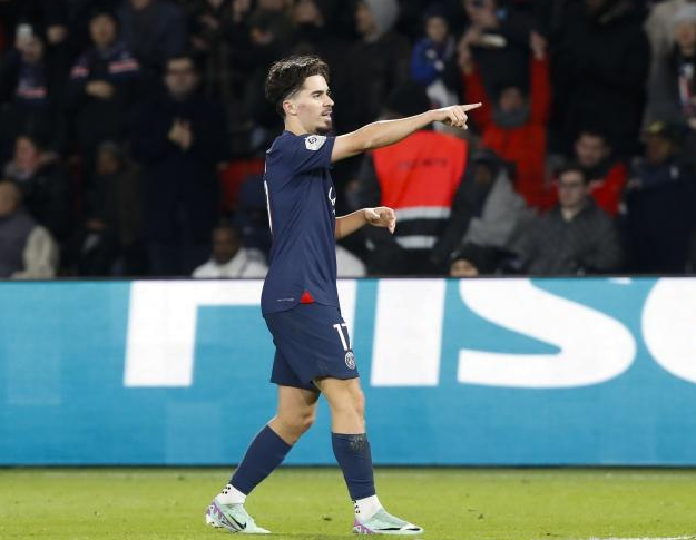 刘钰则并列 刘钰则并列