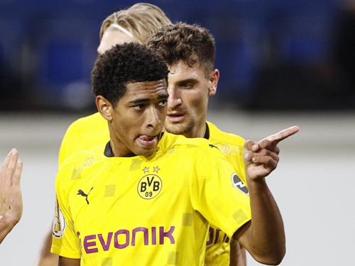 跻身英超 跻身英超